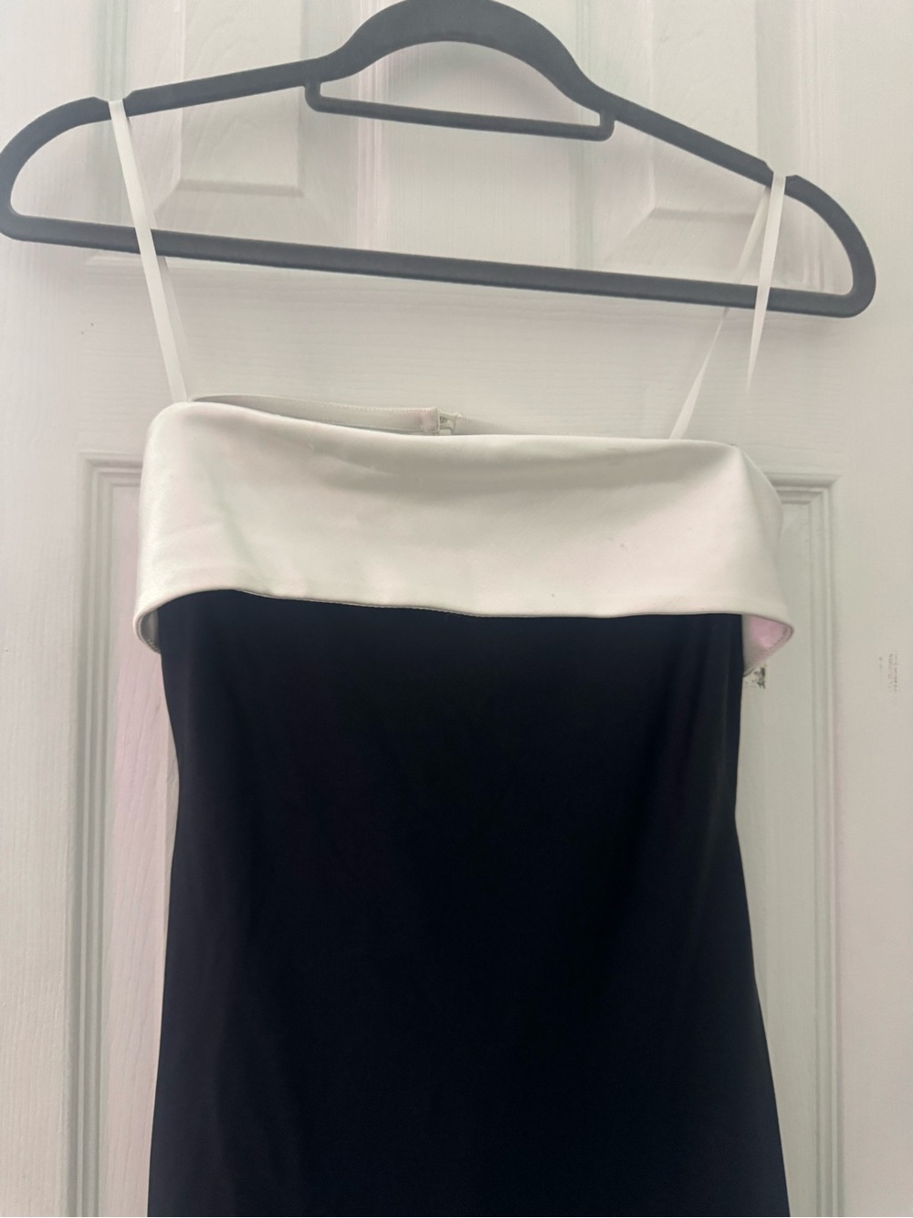 Macy's Strapless Black Gown with White Bandeau - Picture 4 of 5